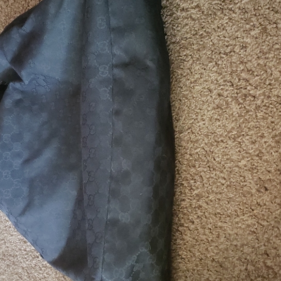 ABSOLUTELY GORGEOUS GUCCI  LARGE BAG - Picture 6 of 10